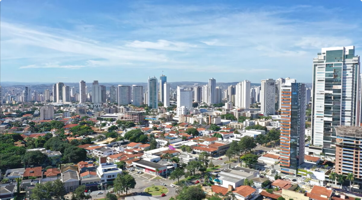 Nuestros servicios de alquiler de coches ofrecen una diversa selección de vehículos en Goiania.